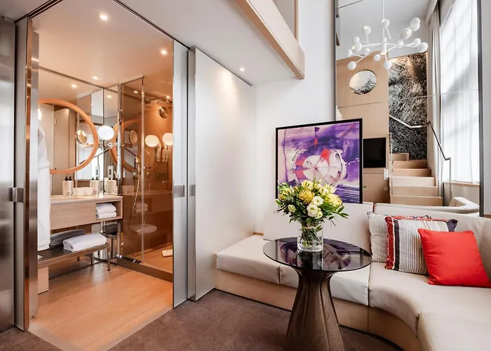 Le Cinq CodetHotel Parigi